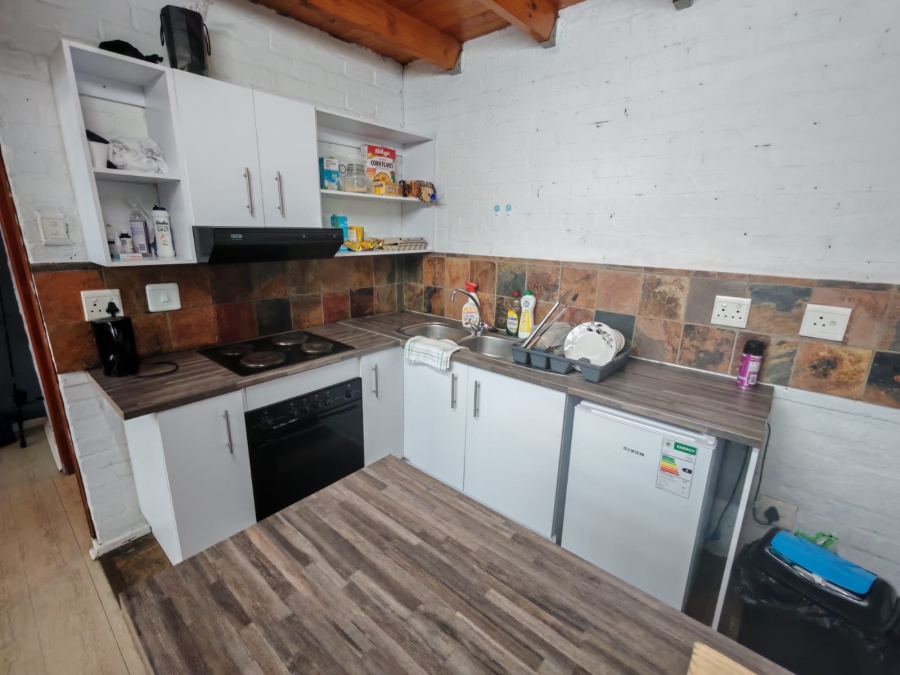 1 Bedroom Property for Sale in South End Eastern Cape